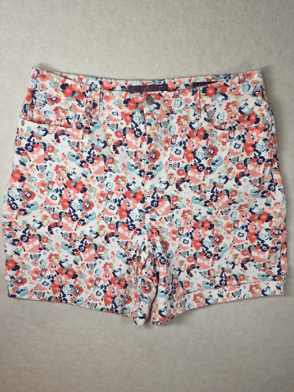 Gloria Vanderbilt High-Waist Floral Jean Shorts in Coral Orange and Navy